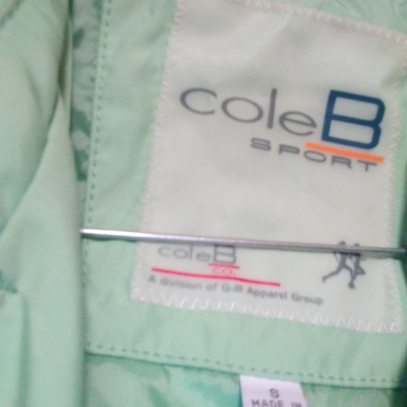 Coat/Jacket - Picture 4 of 4